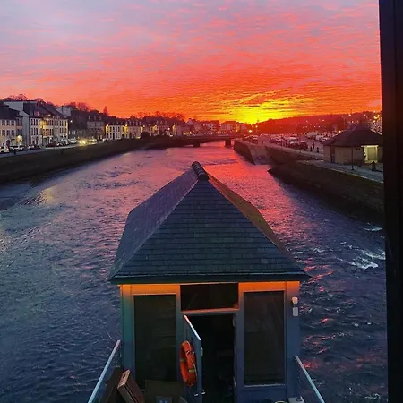 Une Nuit Sur Le Pont 1 Landerneau Exterior foto